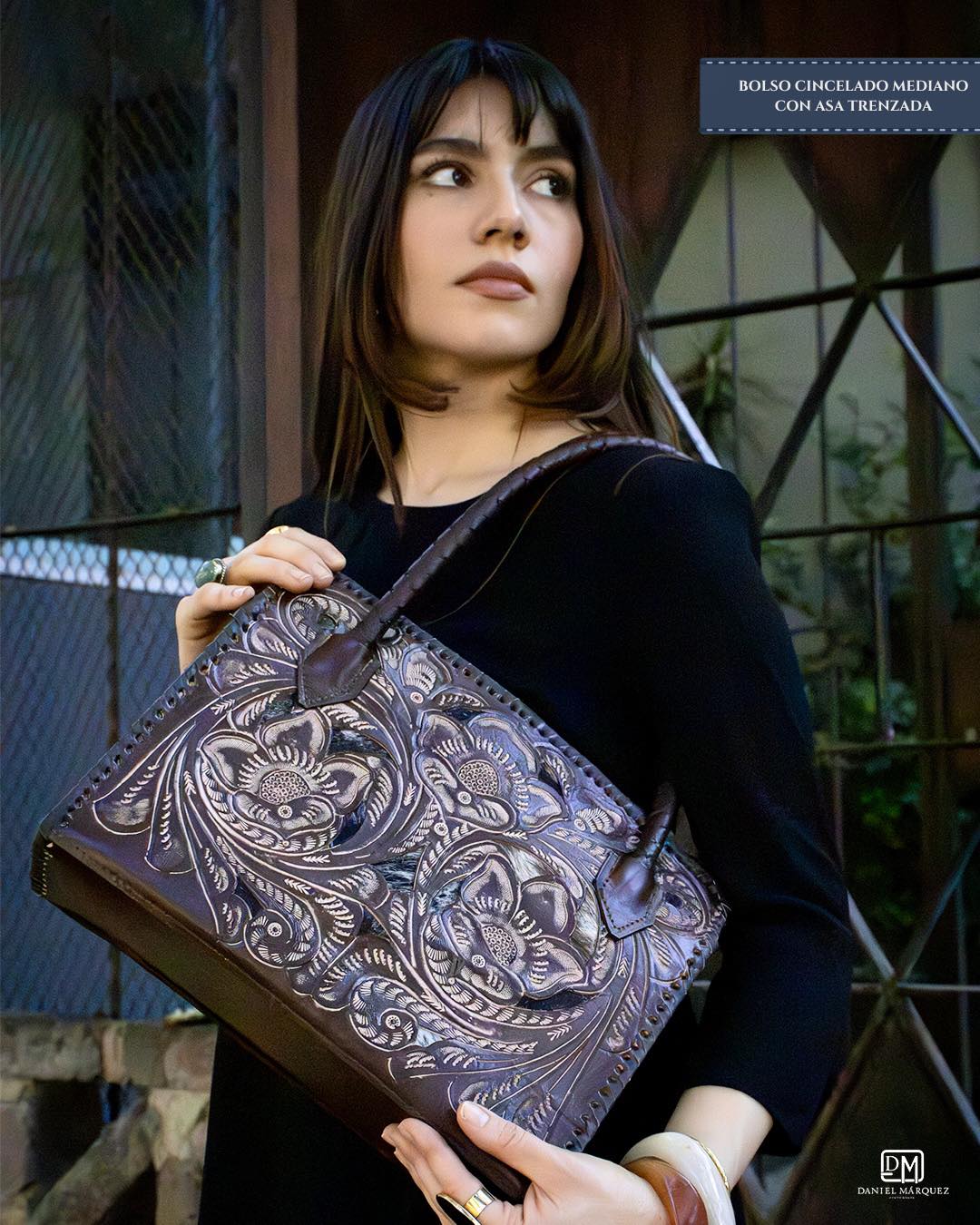Bolso cincelado de piel Daniel Márquez
